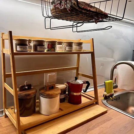 Apartment Rania's Cozy & Stylish Retreat *