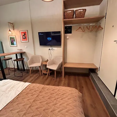 Rania's Cozy & Stylish Retreat *