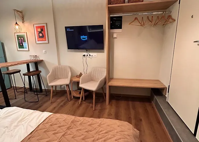Rania's Cozy & Stylish Retreat *
